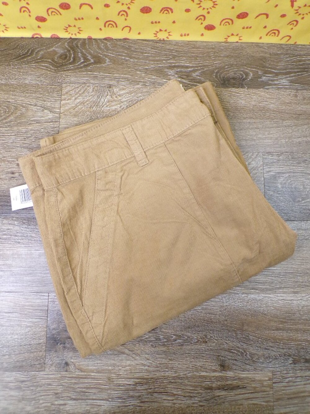 WEATHERPROOF VINTAGE NWT Ladies' Wide Leg Corduroy Pants, Tan Size 16